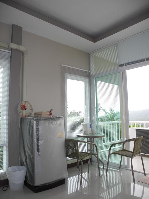 Hotel Wind Hills Nakhonratchasima Zimmer foto