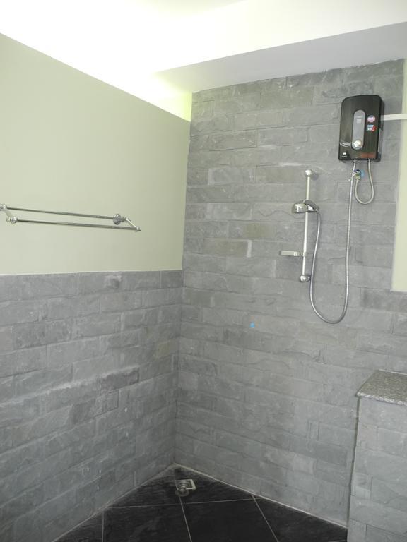 Hotel Wind Hills Nakhonratchasima Zimmer foto