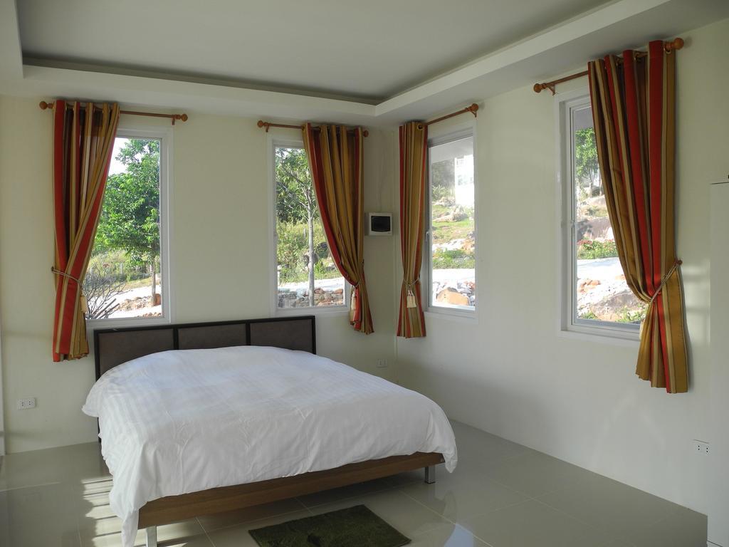 Hotel Wind Hills Nakhonratchasima Zimmer foto